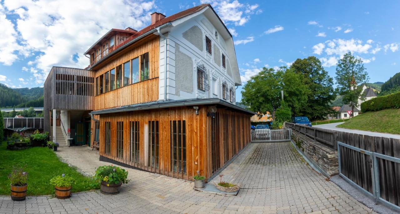 Gasthof Altes Hammerherrenhaus Hotel Uebelbach Exterior photo