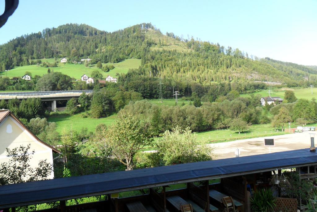 Gasthof Altes Hammerherrenhaus Hotel Uebelbach Exterior photo